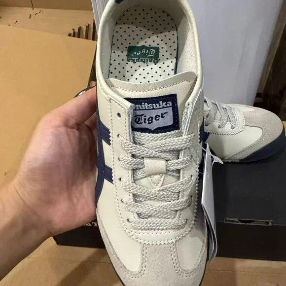 Onitsuka Tiger MEXICO 66 Low-top Sneakers for Women - Picture 3 of 6